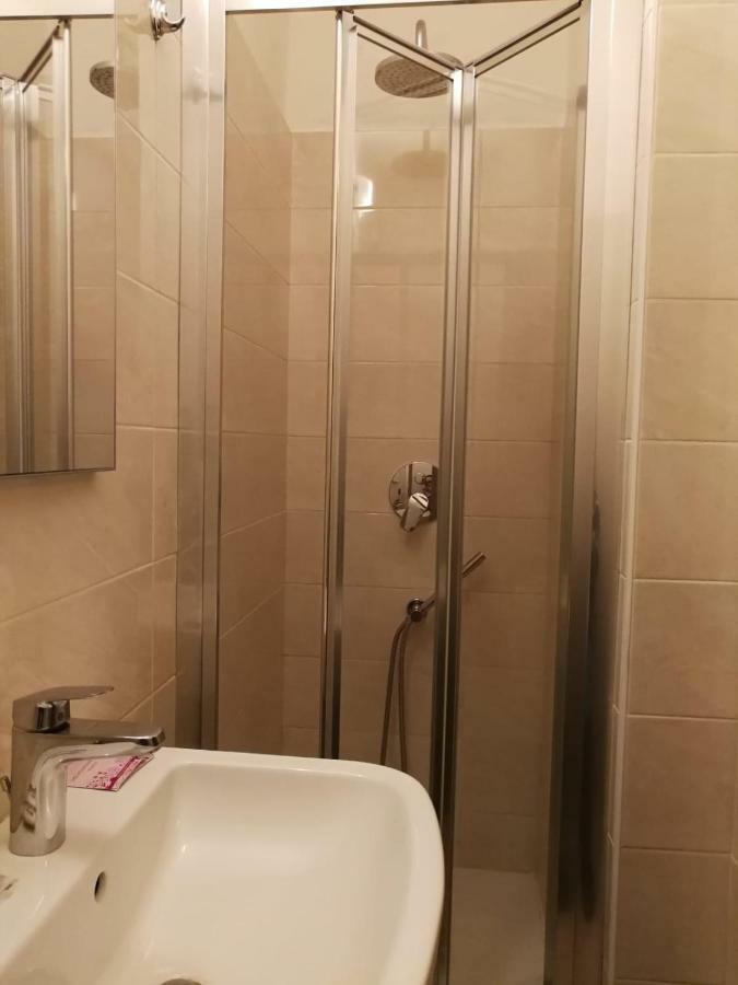 Hotel Siena Milánó Kültér fotó