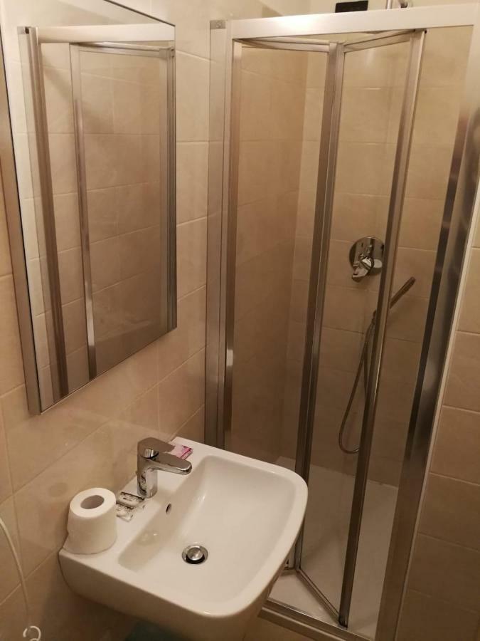 Hotel Siena Milánó Kültér fotó